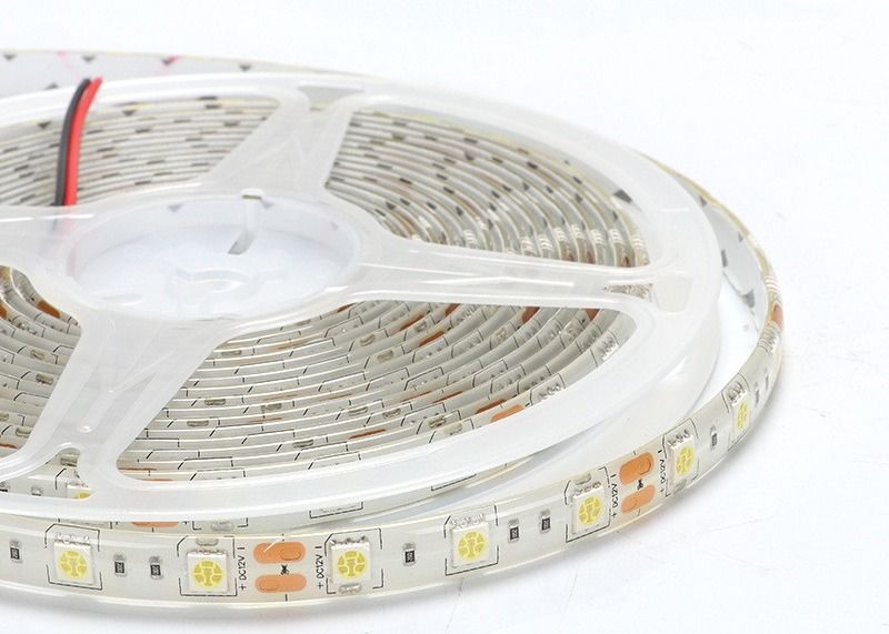Настраиваемая CRI80 IP20 одноцветная светодиодная лента для универсального освещения